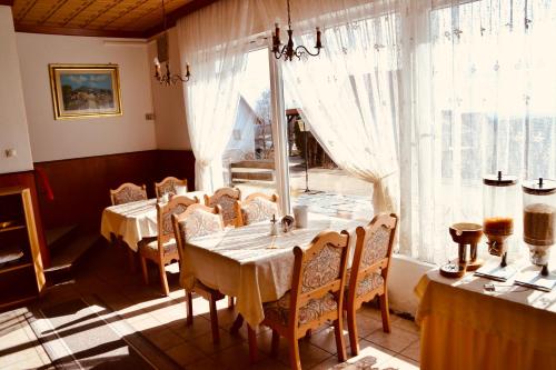 Hotel Charlott - image 5