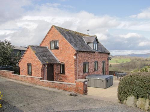 Waggoners Cottage, Montgomery, , Mid Wales