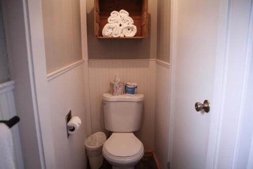 Boardwalk Cottages - image 3