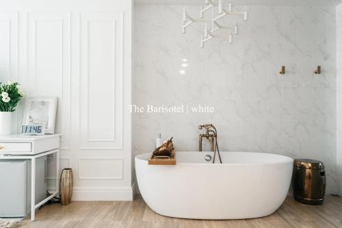 ザ バリソテル バイ ザ バリストロ