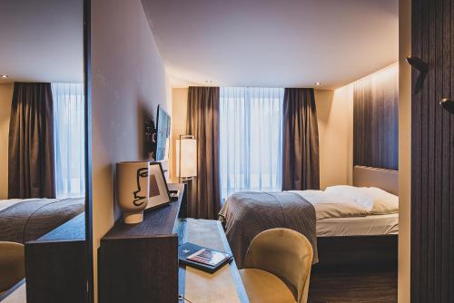 Art Boutique Hotel Monopol - image 11