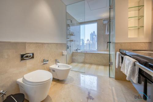 Luxury One Bedroom Apartment in The Address Dubai Marina by Deluxe Holiday Homes - image 8