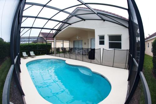 Four-Bedroom Pool Home Davenport in Davenport