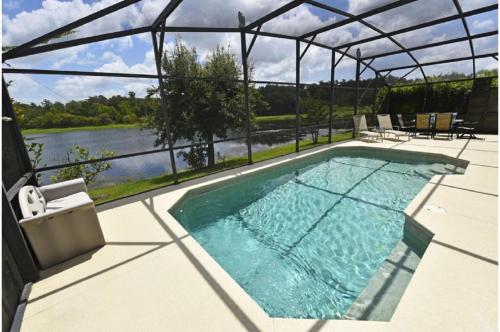 Four-Bedroom Pool Home Davenport in Davenport