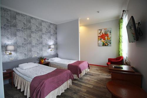 NB Hotel with Free Parking, Riga (photo 8)