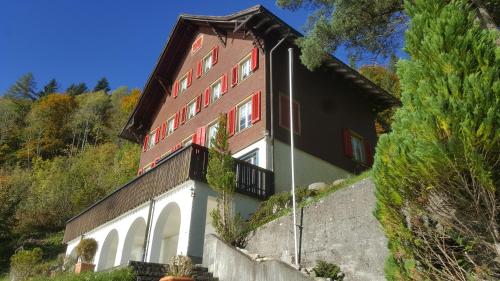 ทัศนียภาพภายนอกโรงแรม, Fischers Lodge in ชูร์