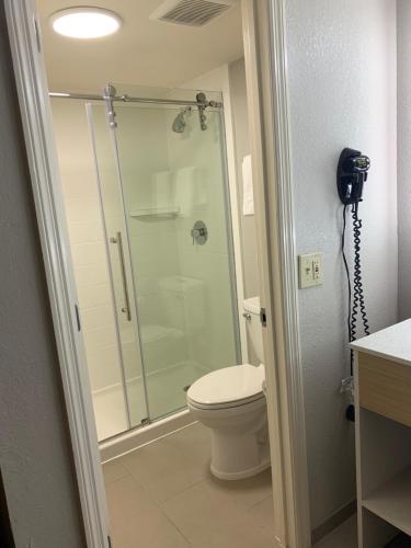 Days Inn by Wyndham Atlanta Stone Mountain - image 2