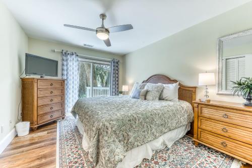 The Fours Home - image 2