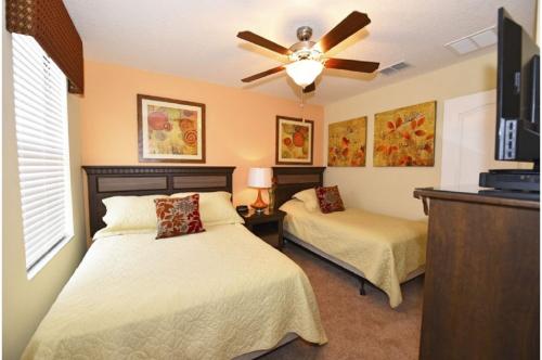 Five-Bedroom Pool Home Kissimmee in Orlando, USA