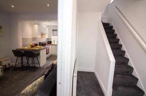 Wheatley House - image 9