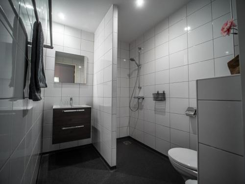 Bathroom, B&B bij de 3 linden in Wijchen