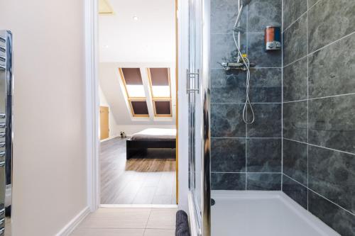 Bright&Modern Contractor House by Niji Short Stays, Manchester (fotografie 7)