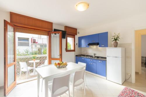 Apartments in Lignano Sabbiadoro 31416 in Lignano Sabbiadoro