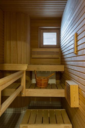 2ndhomes Deluxe 1BR Kamppi Center Apartment with Sauna and Terrace, Helsinki (photo 9)