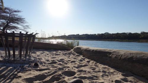 Alrededores, Hakusembe River Campsite in Rundu