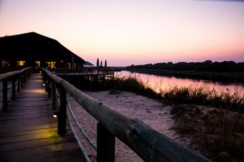 Alrededores, Hakusembe River Campsite in Rundu