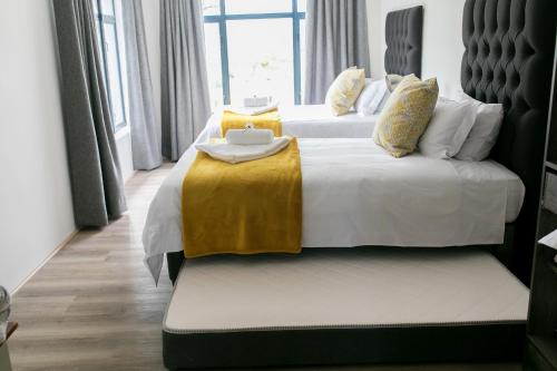 Four-Bedroom House image 7