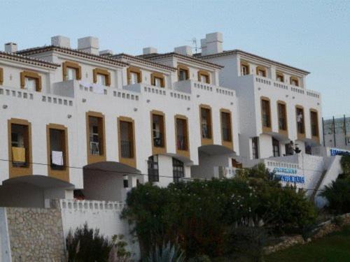  Apartamentos Os Descobrimentos, Pension in Burgau