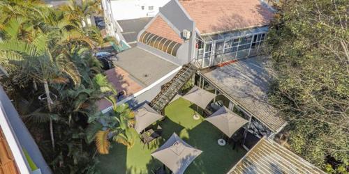 Silver Oaks Boutique Hotel - image 2