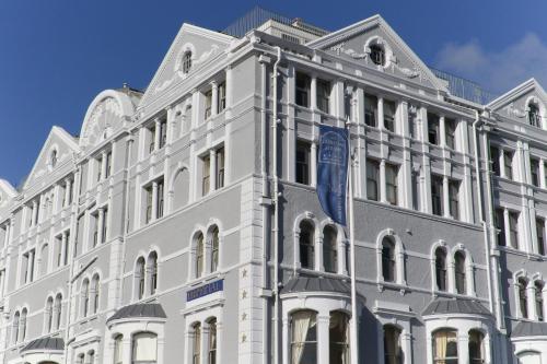 Imperial Hotel - image 6