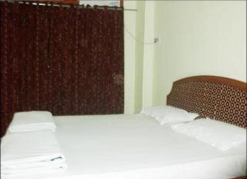 hotel monsoon hotel monsoon gs rd police bazar shillong meghalaya 793001 shillong india in 793001 t
