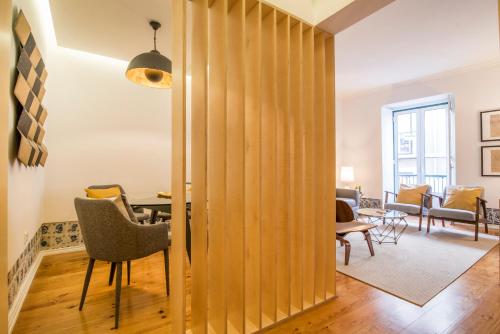 Center Apartment - Chiado - Heart of Lisbon 4