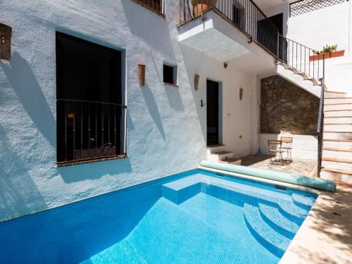  Casa colmena, Unterkunft in Restábal