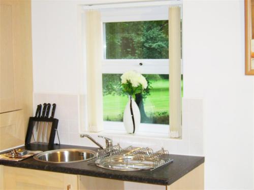 Short Term Worsley Apartment - image 2