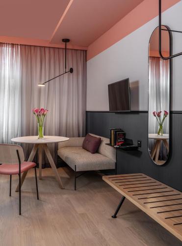 249842753 Sorell Hotel City Weissenstein - Boutique Hotel