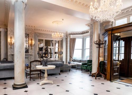 Lobby, Imperial Hotel in Llandudno