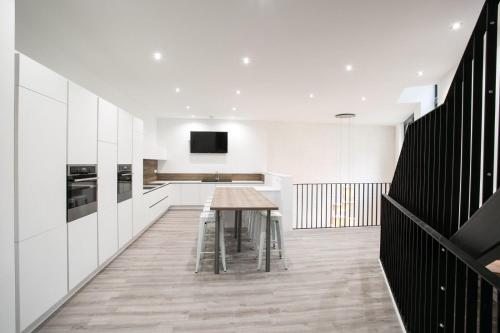 NOCNOC - La Villa Cachee - main image