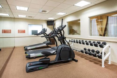 La Quinta by Wyndham Islip - MacArthur Airport in Bohemia, USA
