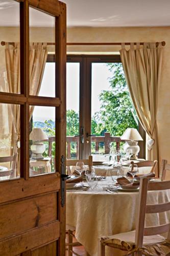 Restorāns, Hotel Chez Marie in Pailherols