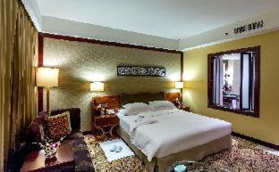 Dusit Thani Dubai, Dubai (photo 9)
