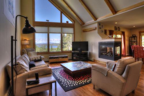 Lodges 17 by Morton & Furbish - image 6