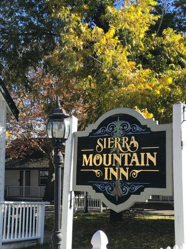 Sierra Mountain Inn - Accommodation - Grass Valley