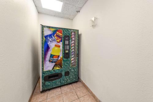 Motel 6-Lewisville, TX - Medical City