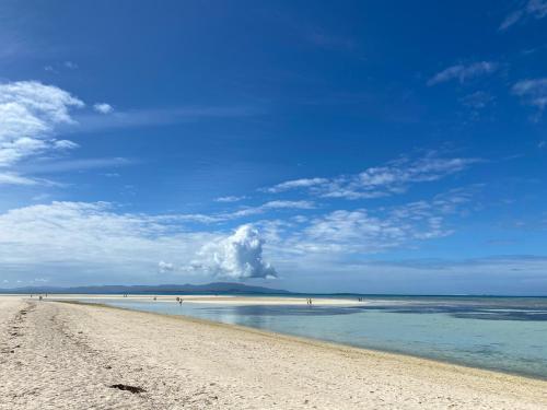 Surrounding environment, Taketomijima Guesthouse and je Taime in Taketomi