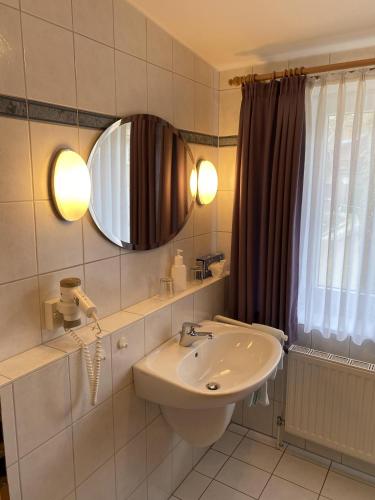 Zimmer mit 2 einzelbetten, kleines