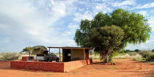 Зручності, Kalahari Anib Campsite in Калахарі