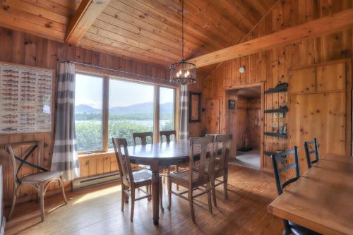 SBLL 11 by Morton & Furbish - image 2