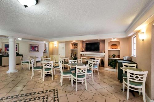 Restaurante, La Quinta Inn by Wyndham Albuquerque Northeast in Northern Albuquerque Suburbs