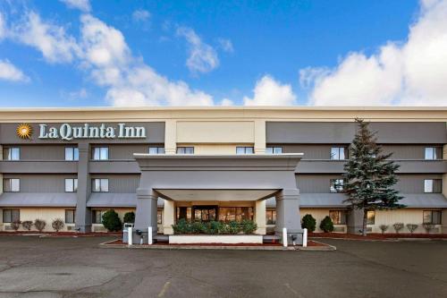 La Quinta Inn by Wyndham Detroit Canton in Canton, USA