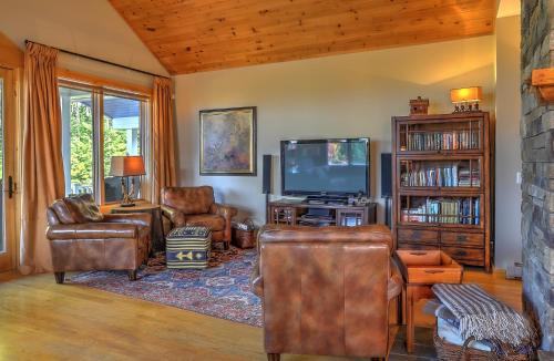 Hilltop by Morton & Furbish - image 9