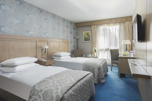 Le Passage Hotel And Casino