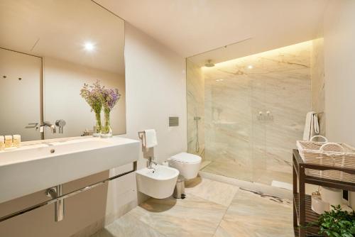 Lisbon Five Stars Apartments 8 Building - image 7