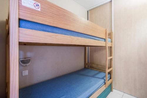 1 double bed, 2 bunk beds, 1 sofa bed