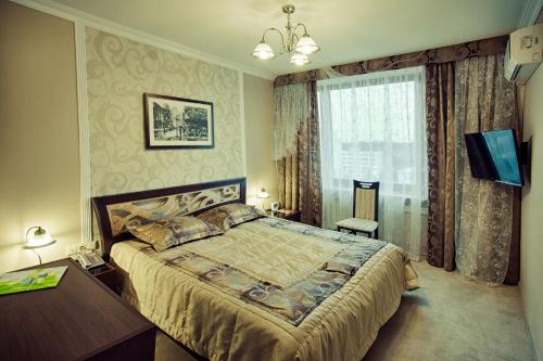 Tourist Hotel