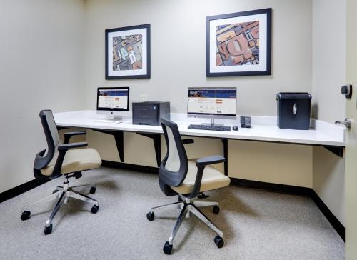 Candlewood Suites Dallas NW - Farmers Branch, an IHG Hotel in Farmers Branch, USA