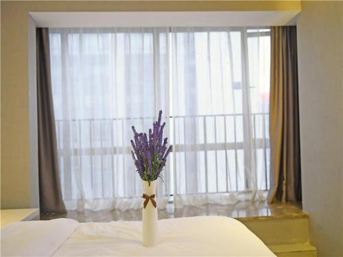Lavande Hotel Guiyang Flower Orchard Fortune Plaza – Guiyang, IA